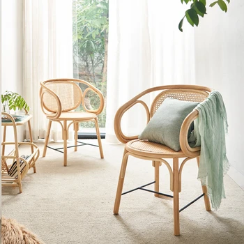 Обеденные стулья из ротанга Nordic для кухни с круглым подлокотником Художественное кресло для отдыха на балконе Бытовая мебель Кресло с натуральной спинкой