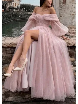 Длинные вечерние платья из розового тюля со съемными рукавами трапециевидной формы с открытыми плечами и разрезом сбоку для выпускного вечера