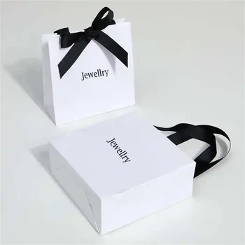 500 шт. / лот, Оптовая продажа подарков, Белые ювелирные изделия, бумажный упаковочный пакет с вашим логотипом, пакеты для конфет для свадебных сувениров