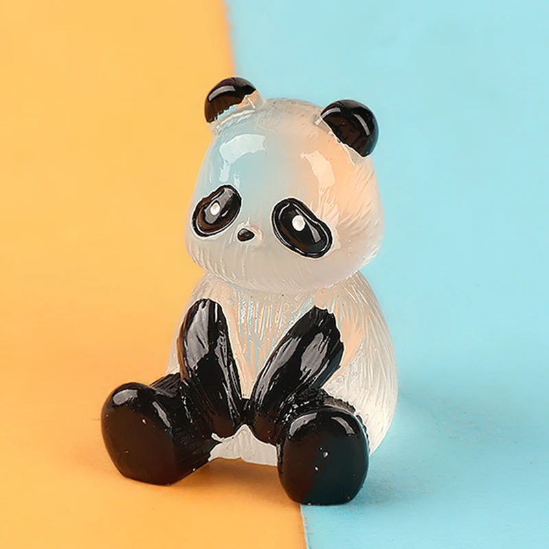 5 шт. Светящаяся мультяшная милая миниатюрная 3D модель Панды для украшения микроландшафта, Креативный брелок для ключей, ювелирные аксессуары Изображение 3