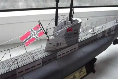 Масштаб 1: 100 Германия U-141 U-boot type IID НАБОР моделей из бумаги ручной работы Изображение 4
