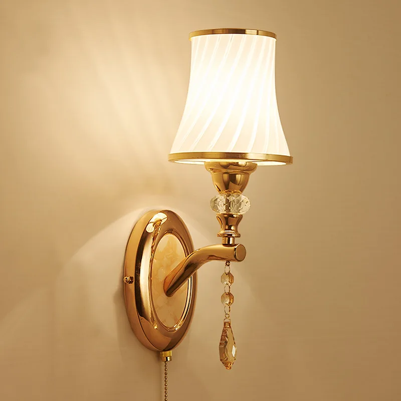 Настенный светильник E14 Простой и креативный Прикроватный светильник для спальни из светодиодного стекла, настенный светильник, бра, украшение дома для гостиной Изображение 0